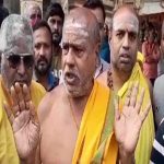 ಬಸ್ ಡಿಕ್ಕಿ- ಮಹಿಳೆ ದುರ್ಮರಣ