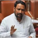 ಶಾಂತಲಾ ಸಿಗ್ನಲ್​ನಲ್ಲಿ 2 ಕೆಎಸ್​ಆರ್​ಟಿಸಿ ಬಸ್​ಗಳ ಮೇಲೆ ದೊಣ್ಣೆಯಿಂದ ದಾಳಿ; ಇಬ್ಬರು ವಶ
