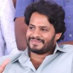 ವಿಧಾನಸೌಧದ ಮುಂದೆ ಹೈಡ್ರಾಮ;ಮುಸ್ಲಿಂ ಕುಟುಂಬ ಆತ್ಮಹತ್ಯೆಗೆ ಯತ್ನ